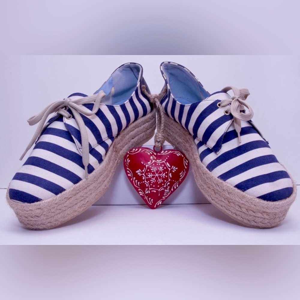 Mykonos Platform Espadrille shoe. Pollini. Size 40